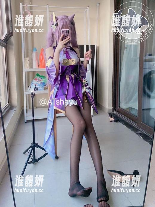 AT鲨的最新cos性感俏佳人，唉，偶尔想像发自内心的赞美，结果就变成没完没了的赞美了…