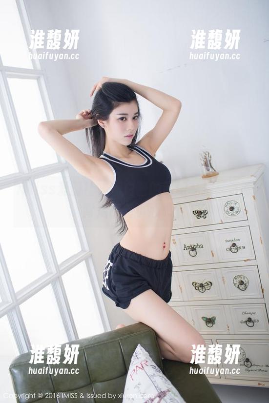 IMiss爱蜜社 - 萌白酱的厨娘私拍，资源背后藏着小心思呢