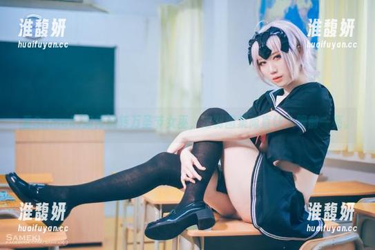 看Sameki如何玩转万圣节女巫，定制图集简直让人眼前一亮。