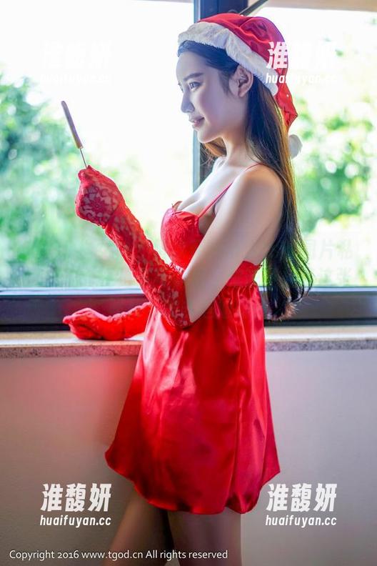 TGOD推女神 - 黄歆苑chobits的图片私房旗袍：要是多年以后，鬼魂还挂着这张照片，该多尴尬啊！
