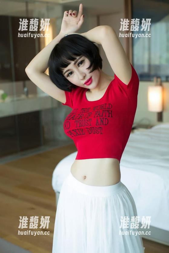 UGirls尤果网-景思晴 UGirls尤果网 - 景思晴的黑丝图包:看完我又想倒退再看一遍。