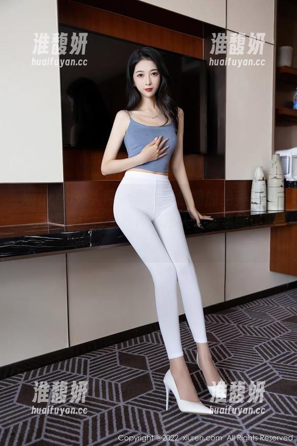 Xiuren秀人网-周媛媛 Xiuren秀人网 - 黑丝与原图的绝美邂逅,周媛媛让我一秒钟就进入了想象的小剧场。