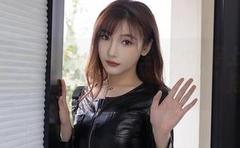 Xiuren秀人网 - 当媛宝儿boa穿上灰丝：原图分享，快来看这“亮眼”搭配