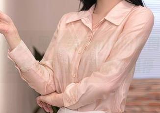 Xiuren秀人网 - 美七mia的原图日常，全套内容让人意欲不想停