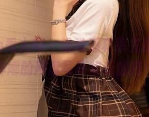 Xiuren秀人网 - 泳池逼真率先出票，芈琳娜的网盘写真欢乐加持！