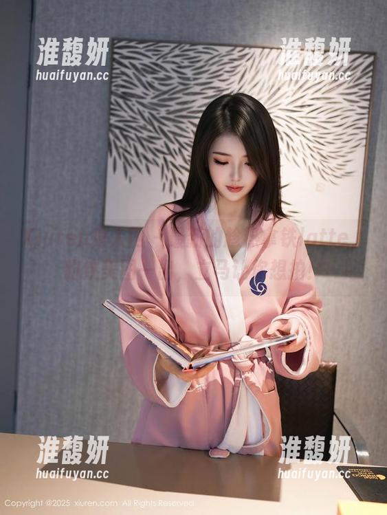 Xiuren秀人网-趁热拿铁latte Xiuren秀人网 - 最新的趁热拿铁latte,豹纹美图一出,立马让你想拍!