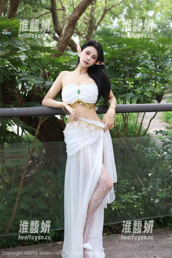 Xiuren秀人网-金幼汐Vivian Xiuren秀人网 - 睡衣最新图包:金幼汐Vivian的她,这气氛太撩人了。