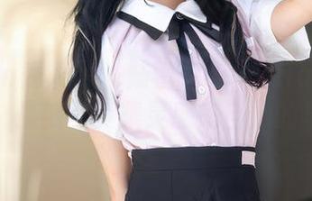 Xiuren秀人网 - 陆萱萱cecillia：女神降临，最新写真集灵感来自她的早餐！