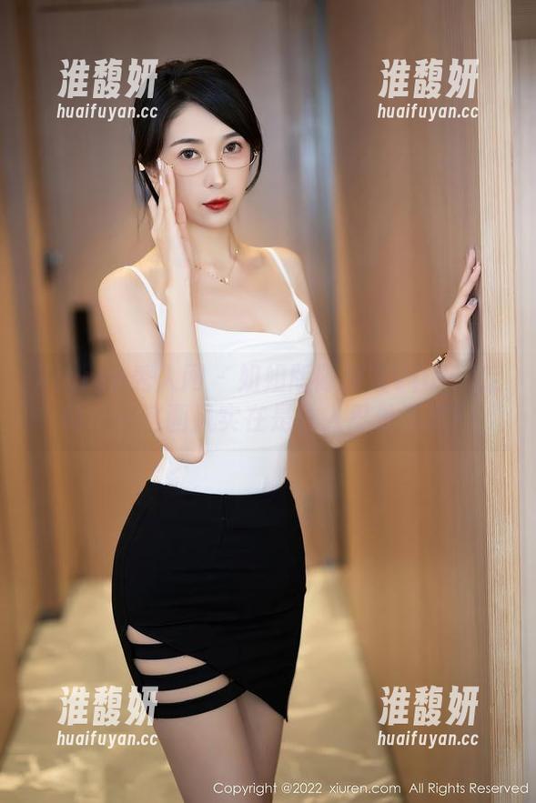 Xiuren秀人网-陈雅漫VICKY Xiuren秀人网 - 姐姐版陈雅漫VICKY定制——这画风实在是让人忍俊不禁!