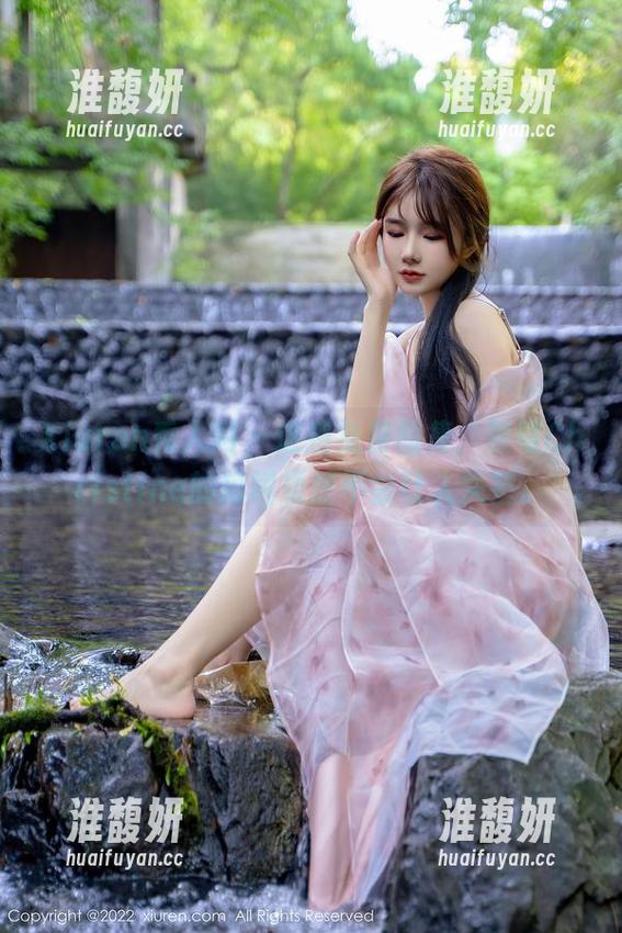 Xiuren秀人网-黄可Christine Xiuren秀人网 - 这招免费图集,黄可Christine的短裙果然不会让人失望。
