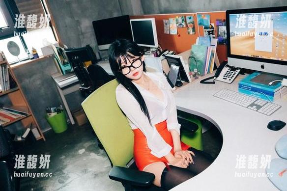 Zia(지아)甜心的套图，坐好，免费送上，但小心被甜得发腻哦！