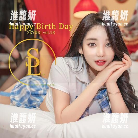 Zzyuri 最新Zzyuri圣光写真集图片:想给照片加个滤镜,但现实比它更绝。