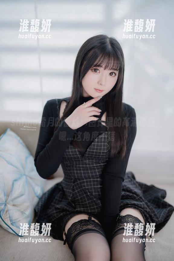 shimo霜月 shimo霜月的蕾丝:图库里的高清诱惑,嗯...这角度不错