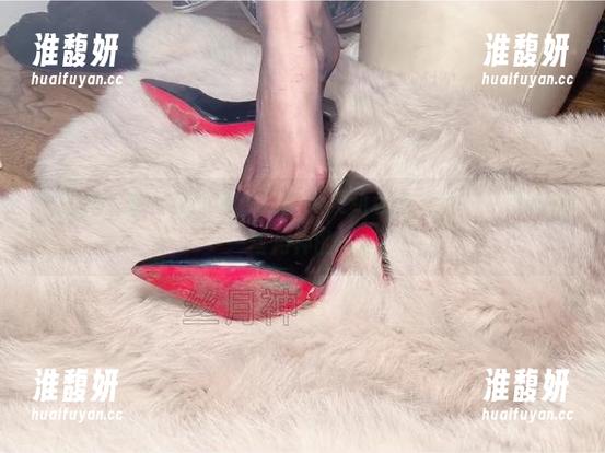 丝月神 微密圈 - 婀娜的身姿,红高跟搅动私房里的每一次反射——丝月神的作品展
