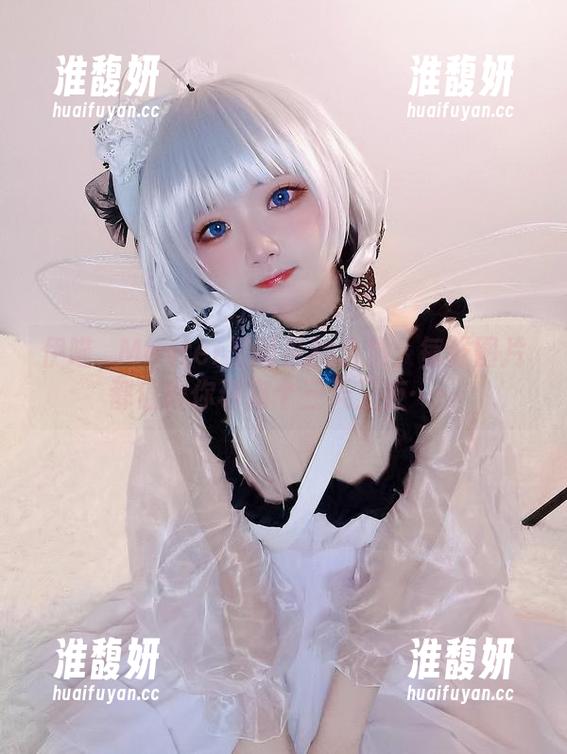 伊喵_Master 伊喵_Master圣诞礼物合集:每张图片都值得你琢磨个三天三夜……