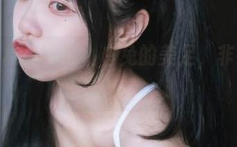 原图赏析：可可小白兔的美足，非看不可！