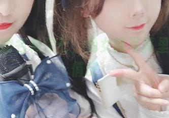 不一样的名赖弥七，兔女郎写真里隐隐的俏皮
