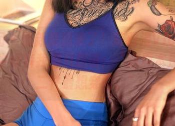 嗲囡囡 - 最新美图来了！陈雅漫VICKY和她的牛仔裤我都只想说：“这原本是我第二件最想穿的。”