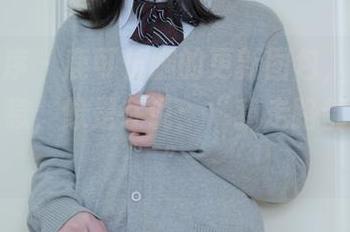 少女秩序 - 鹿可长腿的更新图包，带点俏皮的气息，像是在说：“我走路都带风！”