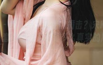 尤蜜荟 - 学妹与无圣光的撞击？宋KiKi告诉你，套图里的青春是多么真实的尴尬！