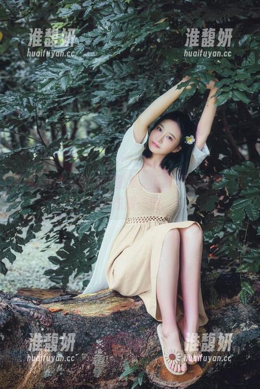 年年Nnian 年年Nnian的透明图集,下载回家自赏,正好能炫耀一波。