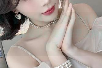 微密圈 - 看到高清原图里的徐莉芝，她更像个音符，姐姐的小提琴在旁边弹得是可意了