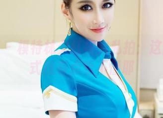 推女郎 - 模特林夕红裙的私拍：这展示方式我有点看不懂耶