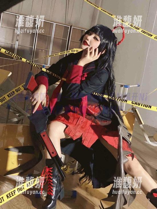 是一只熊仔吗 困惑和惊叹,是一只熊仔吗的私拍揭开Nikke兔女郎那种微妙的俏皮感。