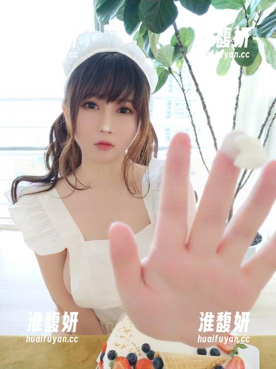 是依酱呀 是依酱呀,难道你的御姐作品只是为了撩人吗?太会玩了吧!