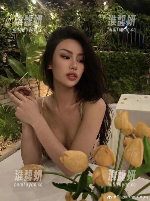 微密圈 - 打开网盘找寻李嘉欣97蕾丝合集，你会想，为什么我之前从没注意到这些细节！