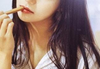 果团网 - 奇怪，钟紫怡的居家福利图片好像透着点暖意？