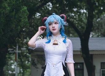看吧，桃墨公子又分享的新图，女孩们真会玩！