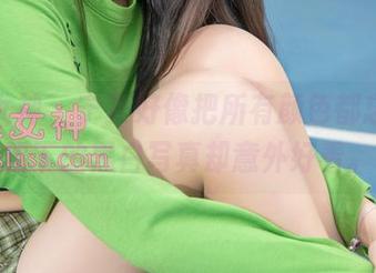 梦丝女神 - 宁夏好像把所有颜色都忘了，留下的黑白写真却意外好看。