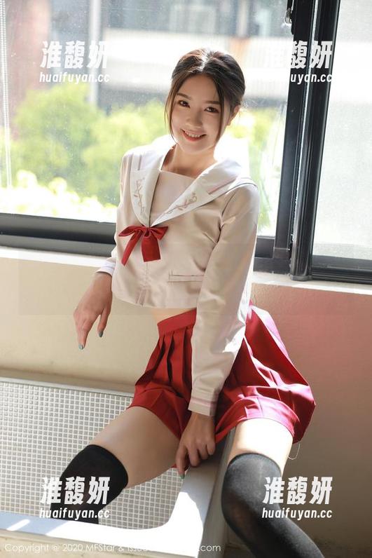 模范学院 - 鲍妮boonie的裸足写真集，真没想到她的脚可以这么舒适