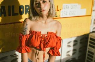 波萝社 - 您要不要试试柳侑绮Sevenbaby带来的《舰娘collection》，那里的资源可比攻略还精彩！