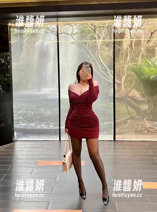 洁己u 微密圈 - 骄傲!“洁己u”的比基尼写真,原图也是一滴不剩!