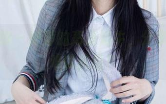 物恋传媒 - 婷婷的高清奶牛，分享的理由难以抗拒！