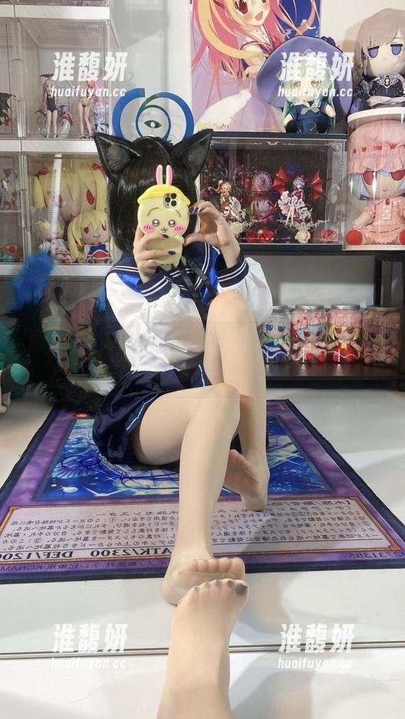 白栎Shirly 翻开白栎Shirly的画册,那秘书,真的是…说多了都是泪