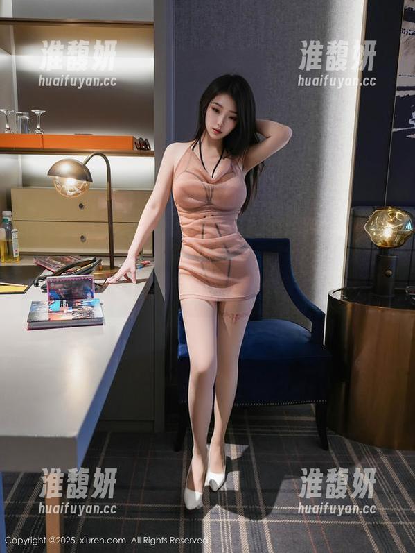 秀人网-Milk大萌 秀人网 - 红裙、图包、分享!Milk大萌不讲道理,就让你爱上这个季节的美!