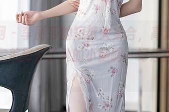 秀人网 - 李丽莎的短裤大集合，高清无死角，完美展示了她的小腿啊～好想摸一摸！