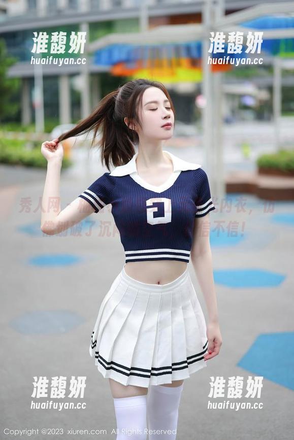 秀人网-柚柚小奶瓶 秀人网 - 柚柚小奶瓶穿上无圣光内衣,仿佛划破了沉闷的空气,你信不信!