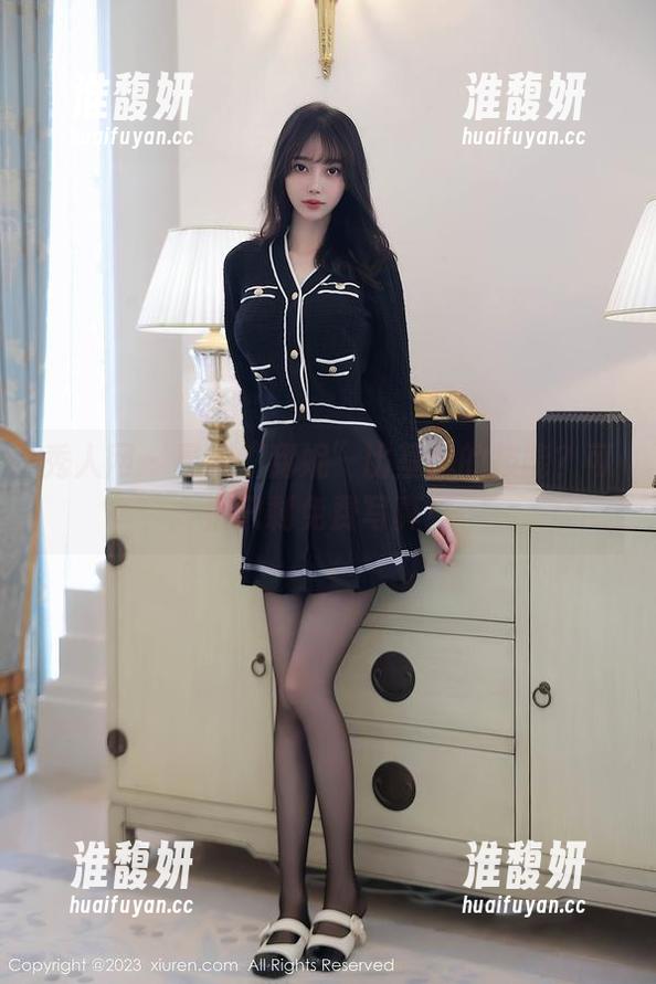 秀人网-甜妮 秀人网 - 寻找“甜妮”比基尼的技能?可惜只剩免费写真!