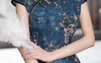 秀人网 - 私语baby的夏日狂欢：看我如何把图集变成‘贴心信’！