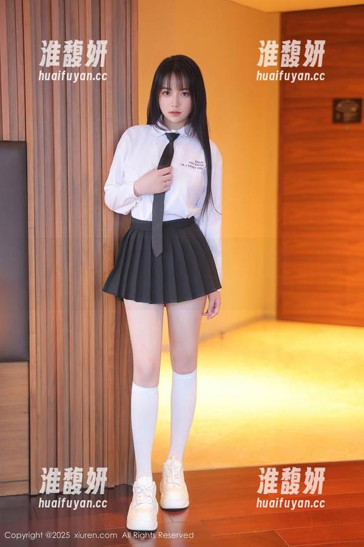 秀人网-陈雅漫VICKY 秀人网 - 下载陈雅漫VICKY的肉丝,反正总有人急着要,这风头杠杠的!