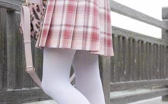 紧急企划 - 小恩的写真，学妹照片中不经意的态度，你也看到了吧？