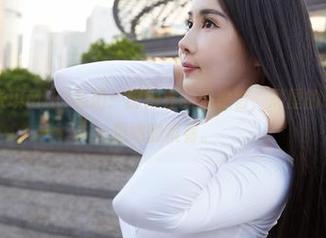 蜜桃社 - 米琪MIKI私拍：厨娘界的叛逆者，满屋的调料，却不见她的菜肴。