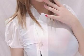 “蜜汁猫裘”：你可曾想过“特殊病房”的cos，也能在原图中找到一丝怪诞美？