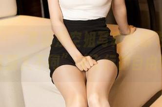 语画界 - “李丽莎空姐写真带你飞—那里的资源大不同”（飞行的自由嘛）