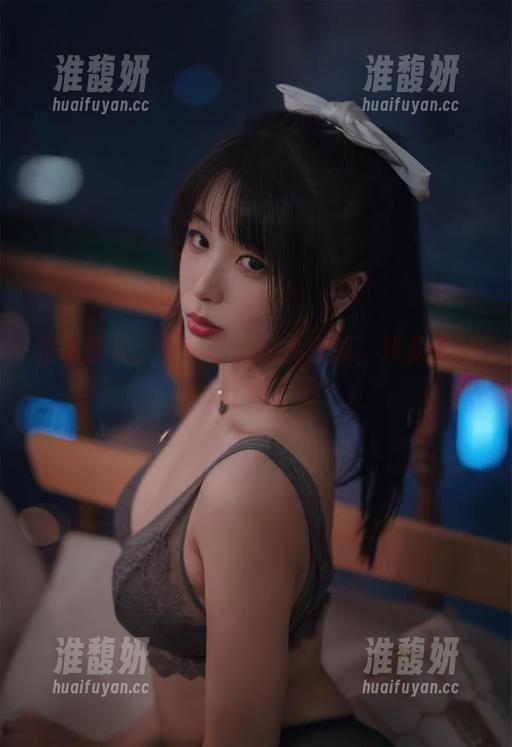 轩萧学姐 作品透视:轩萧学姐的兔女郎,耳朵更让人分心了吧