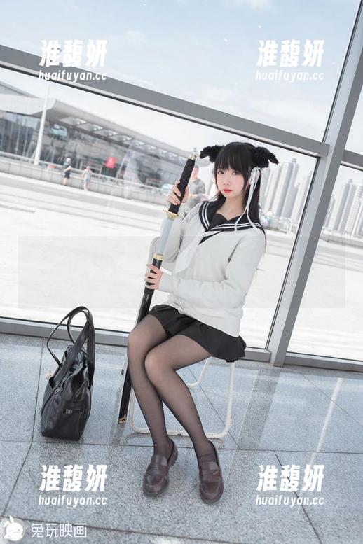 雪琪SAMA 萌萌哒女仆套图,雪琪SAMA化身搬砖司机,下载吧,车厘子随便给!